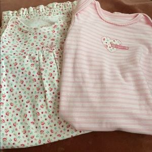 2 Sleeplikely baby nightgowns